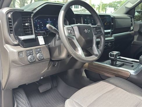 Used 2023 Chevrolet Silverado 1500 RST AWD/4WD image 12