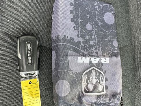 Used 2021 RAM 2500 Big Horn w/ Level B Equipment Group image 27