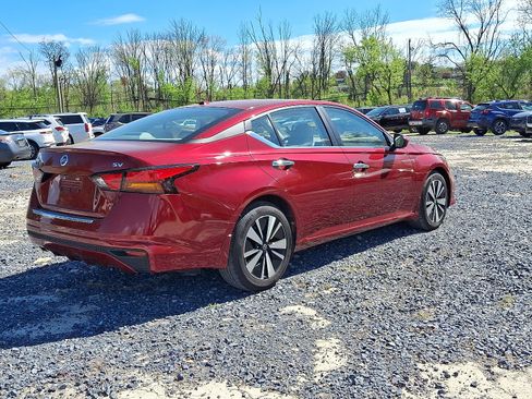 Used 2022 Nissan Altima 2.5 SV FWD image 8