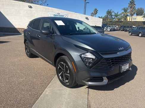 Used 2023 Kia Sportage LX AWD/4WD image 15