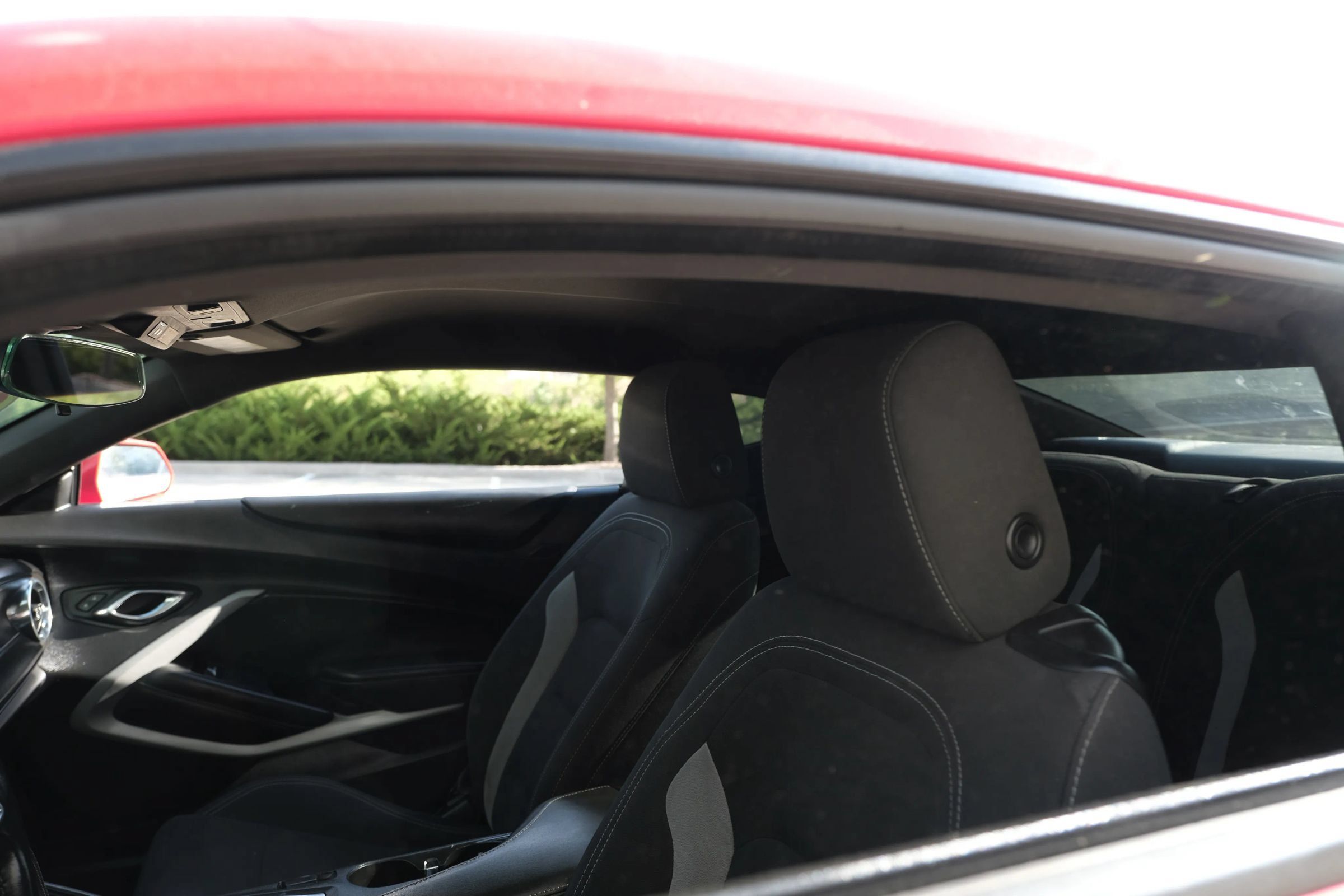 Used 2020 Chevrolet Camaro LT RWD image 32