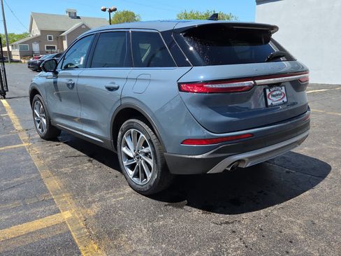 Used 2023 Lincoln Corsair AWD w/ Equipment Group 101A image 7