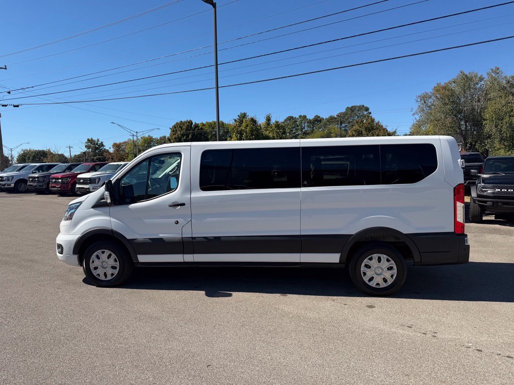 Used 2023 Ford Transit 350 XLT RWD image 4