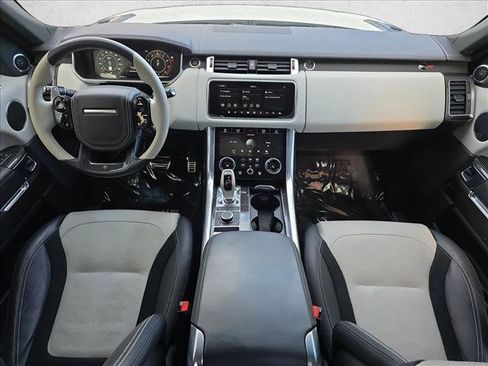 Certified 2022 Land Rover Range Rover Sport SVR image 3