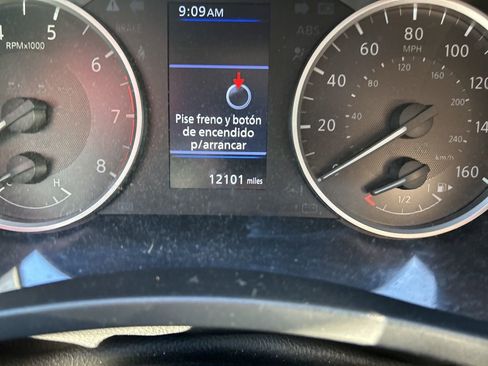 Used 2024 Nissan Sentra S image 5