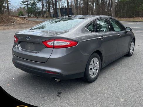 Used 2014 Ford Fusion S FWD image 13