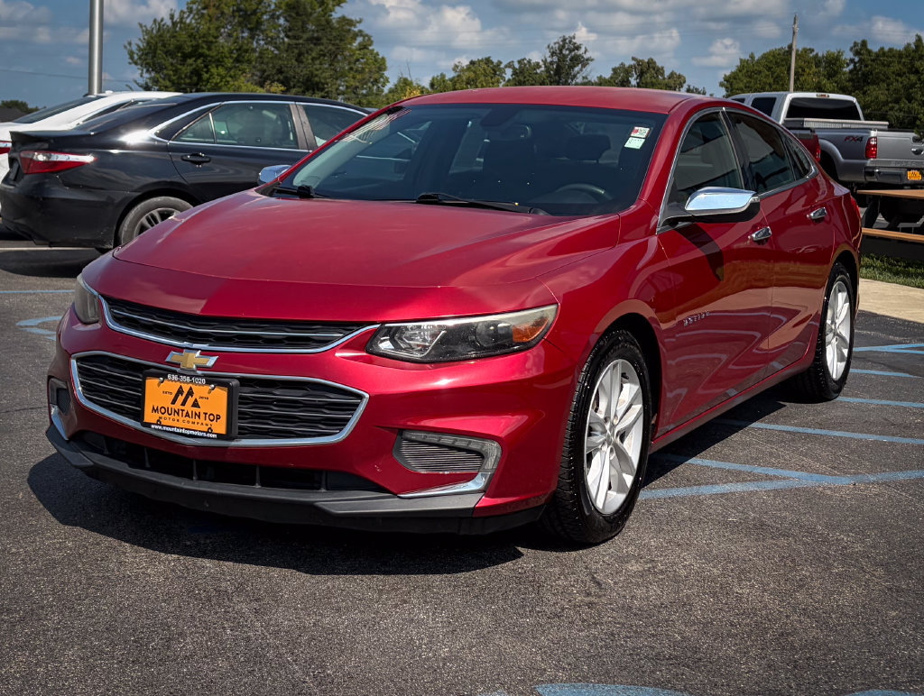Used 2016 Chevrolet Malibu LT FWD image 11