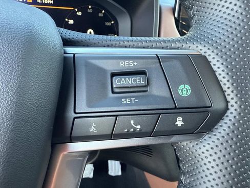 New 2025 Mitsubishi Outlander SEL image 35