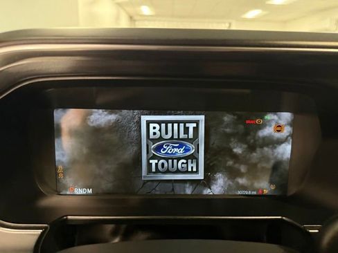 Used 2024 Ford F250 Platinum AWD/4WD image 17