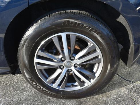 Used 2019 INFINITI QX60 Luxe w/ Essential Package image 36