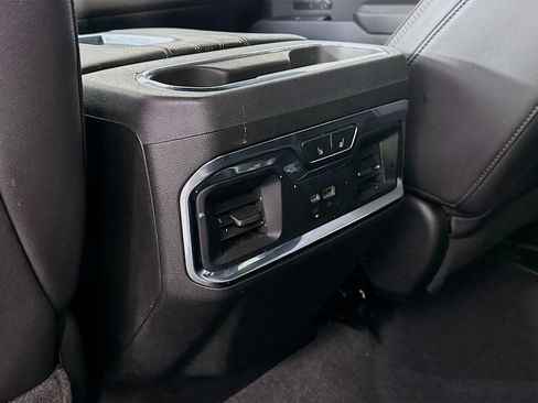 Used 2022 Chevrolet Silverado 1500 High Country w/ High Country Premium Package image 34