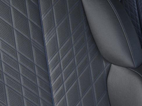 Used 2026 Cadillac Escalade IQL Luxury image 21