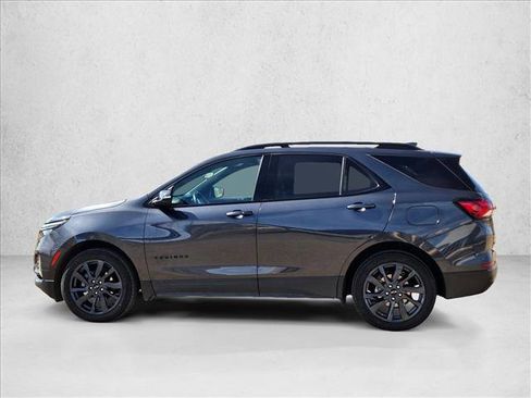 Used 2022 Chevrolet Equinox RS w/ RS Leather Package AWD/4WD image 8