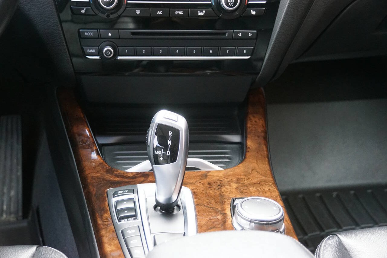 Used 2016 BMW X3 xDrive28i AWD/4WD image 37