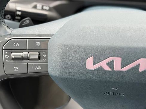 Used 2024 Kia EV9 GT-Line image 31