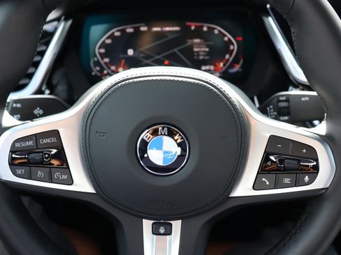 Used 2025 BMW Z4 M40i w/ Premium Package image 5