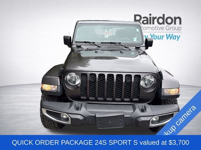 Used 2023 Jeep Gladiator Sport AWD/4WD image 2