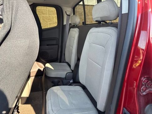 Used 2015 GMC Canyon SLE w/ SLE Convenience Package RWD image 13