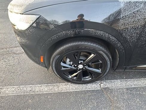 Used 2021 Buick Envision Essence w/ Sport Touring Package image 35