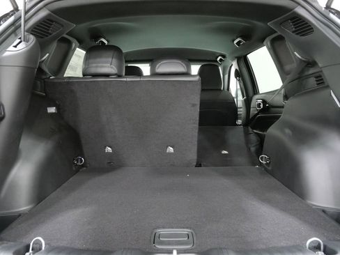 New 2026 Jeep Compass Latitude image 25