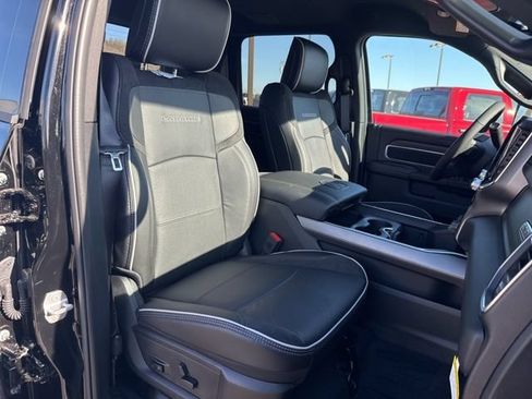New 2026 RAM 2500 Laramie w/ Sport Appearance Package AWD/4WD image 13