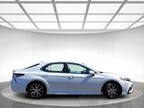 Used 2023 Toyota Camry SE image 3
