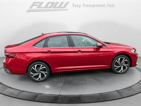 New 2026 Volkswagen Jetta SEL image 8
