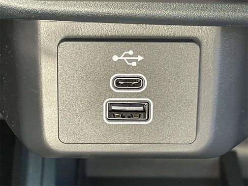 New 2026 Ford Maverick XL image 21