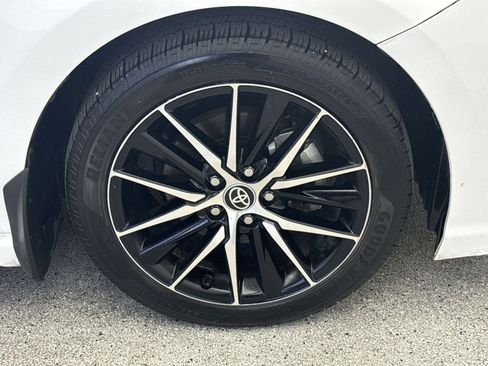 Used 2022 Toyota Camry SE image 37