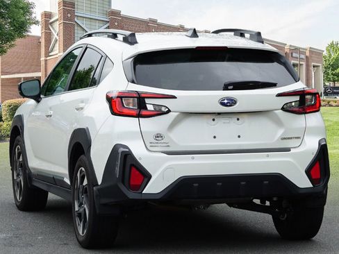 Used 2024 Subaru Crosstrek 2.5i Limited w/ Popular Package #4A AWD/4WD image 7
