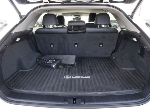 Used 2021 Lexus RX 450h AWD w/ Premium Package image 18