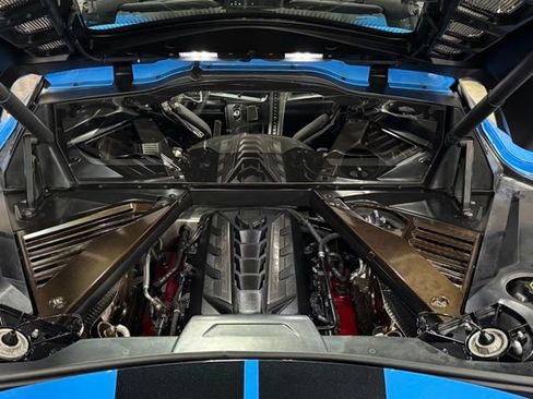 Used 2020 Chevrolet Corvette Stingray Premium Cpe w/ 3LT Preferred Equipment Group RWD image 35