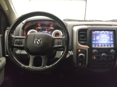 Used 2018 RAM 1500 Big Horn image 22