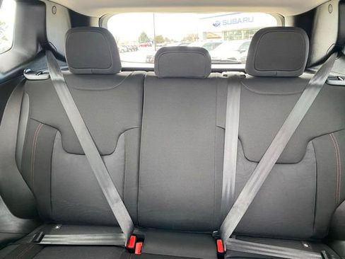 Used 2018 Jeep Renegade Trailhawk w/ UConnect 8.4 Nav Group image 11