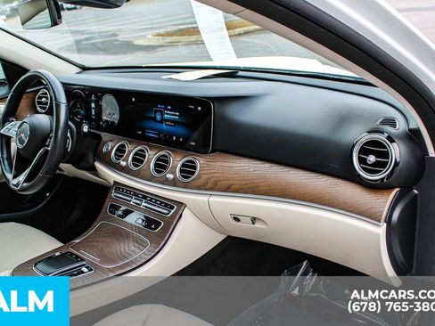 Used 2021 Mercedes-Benz E 350 4MATIC Sedan image 24