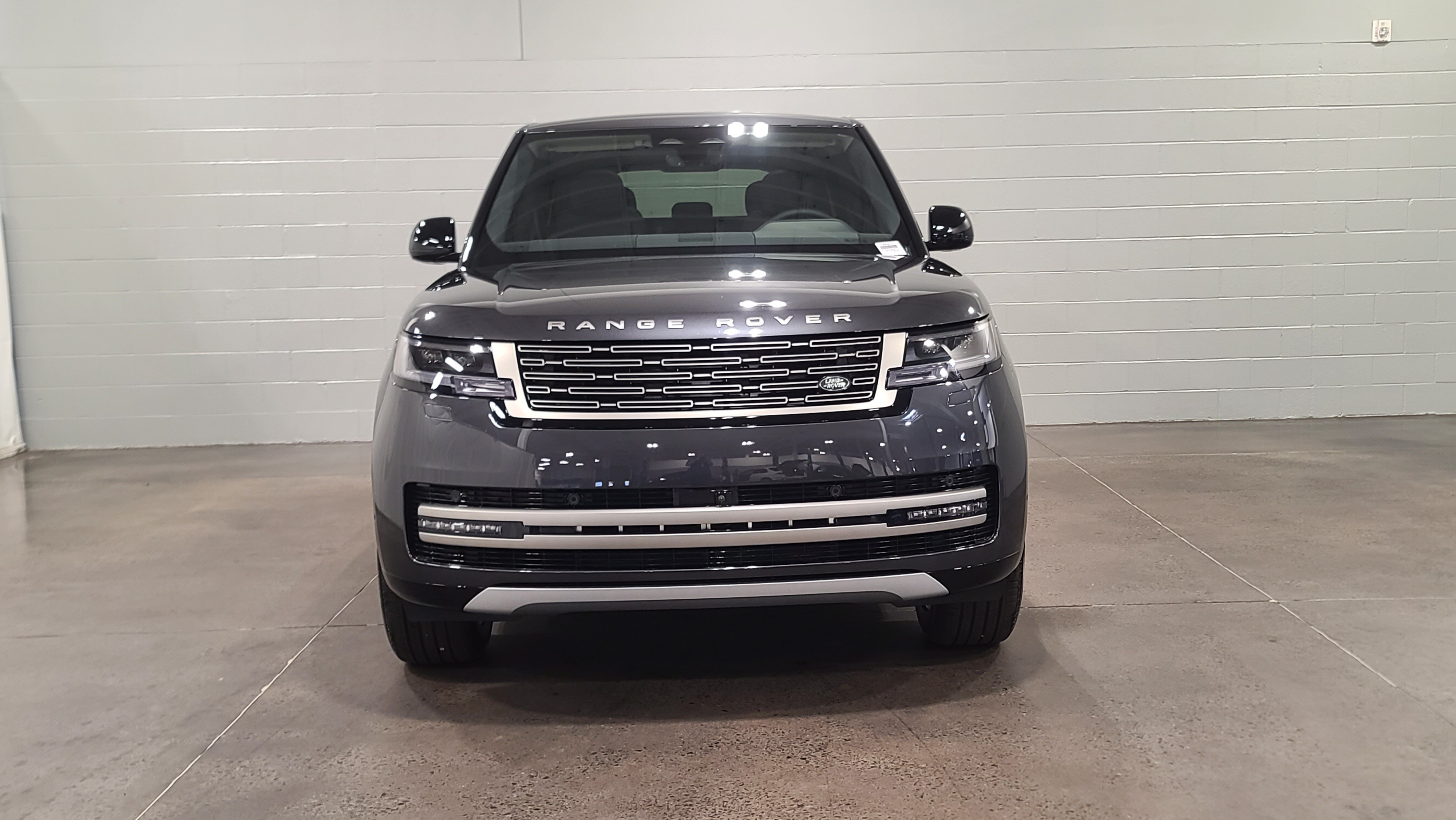 New 2026 Land Rover Range Rover SE AWD/4WD image 9