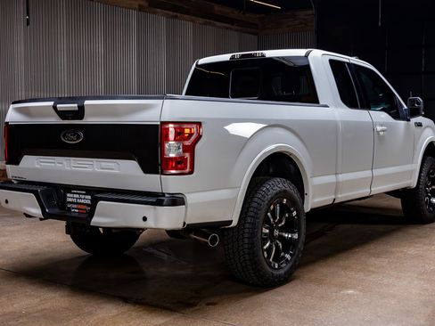 Used 2018 Ford F150 XLT w/ Equipment Group 302A Luxury AWD/4WD image 9