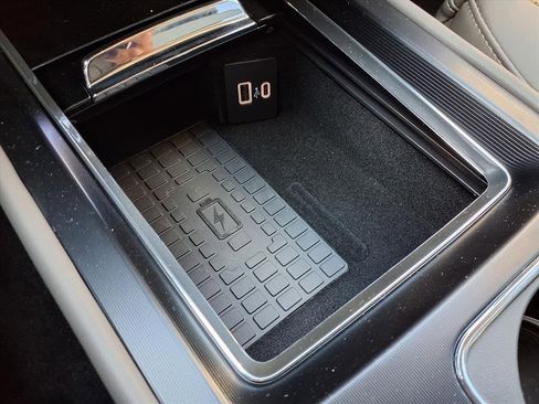 New 2026 Lincoln Corsair Grand Touring image 12