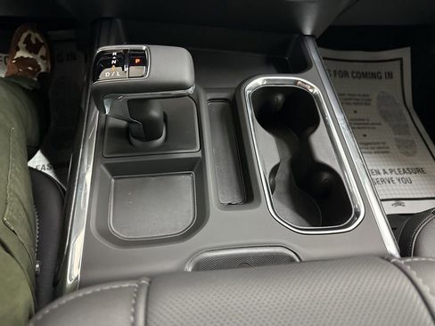 New 2026 Chevrolet Silverado 1500 LTZ w/ LTZ Premium Package image 41