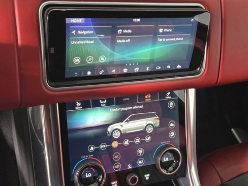 Used 2021 Land Rover Range Rover Sport HST image 29