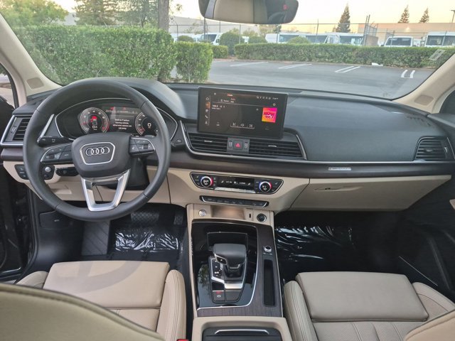 Used 2024 Audi Q5 2.0T Prestige AWD/4WD image 18
