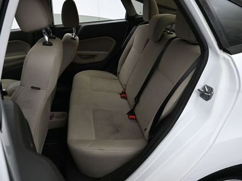 Used 2018 Ford Fiesta SE image 24