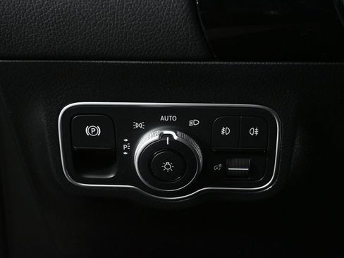 Certified 2026 Mercedes-Benz GLA 250 image 9