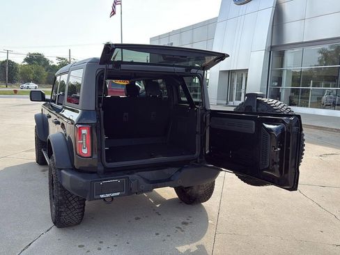 Used 2024 Ford Bronco Wildtrak image 12