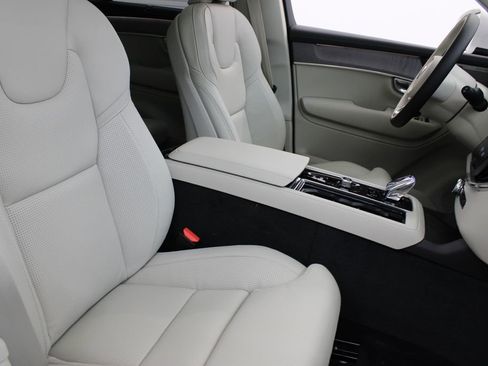New 2026 Volvo XC90 T8 Ultra w/ Protection Package Premier AWD/4WD image 26