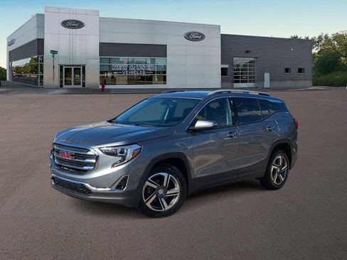 Used 2019 GMC Terrain SLT image 1