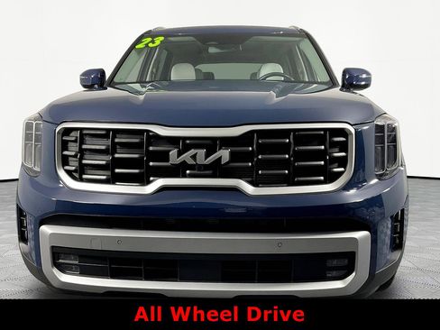 Used 2023 Kia Telluride SX AWD/4WD image 2