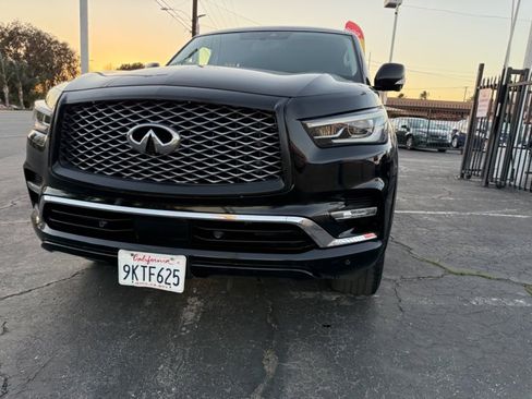 Used 2020 INFINITI QX80 Luxe w/ Cargo Package image 12