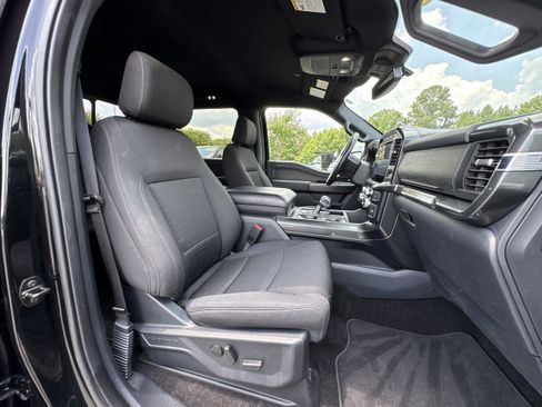 Certified 2022 Ford F150 XLT w/ Equipment Group 302A High image 16