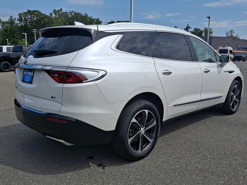 Used 2022 Buick Enclave Essence w/ Experience Buick Package AWD/4WD image 6